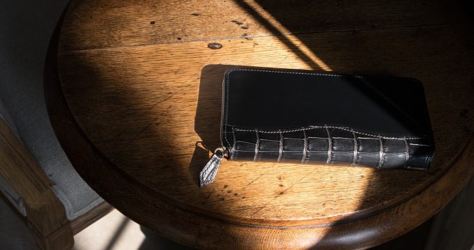 クレバレスコ製ブリランテ×クロコダイルラウンドジップ長財布のブラック