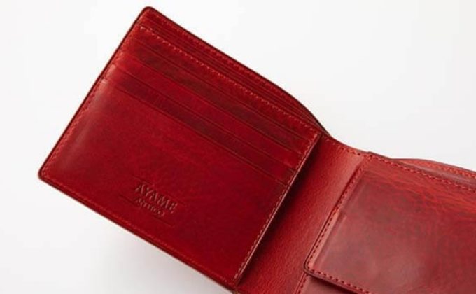 アヤメアンティーコ（AYAMEANTICO）の財布
