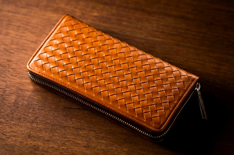 ココマイスターの茶色く格好良い財布（ポンテマットーネの財布）