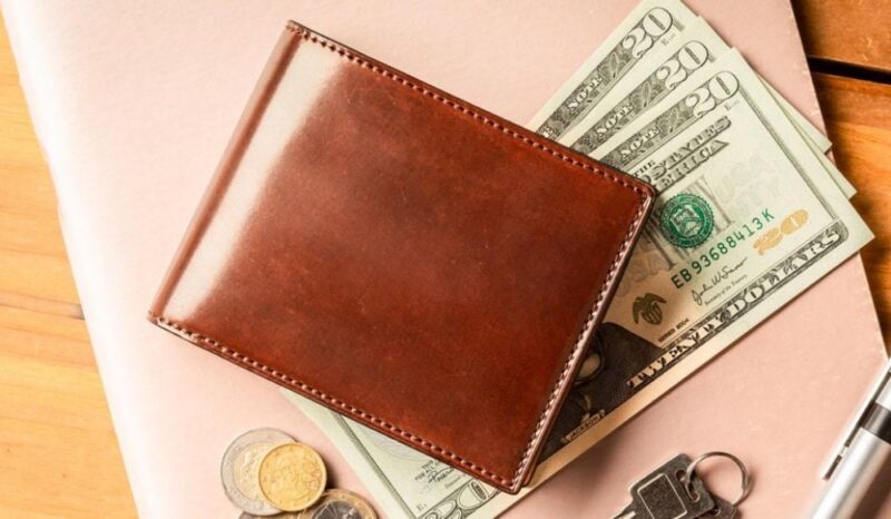 カードが沢山入る二つ折り財布メンズ用おすすめ選 財布の森