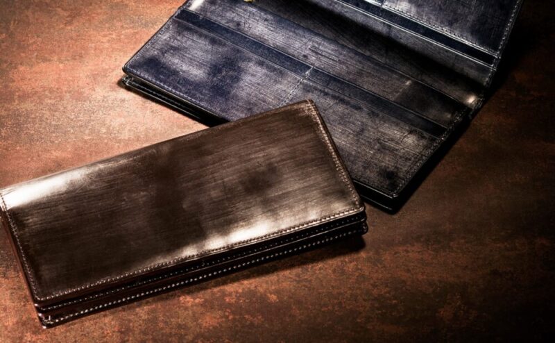 ジョージブライドルのクラシック感のある革財布