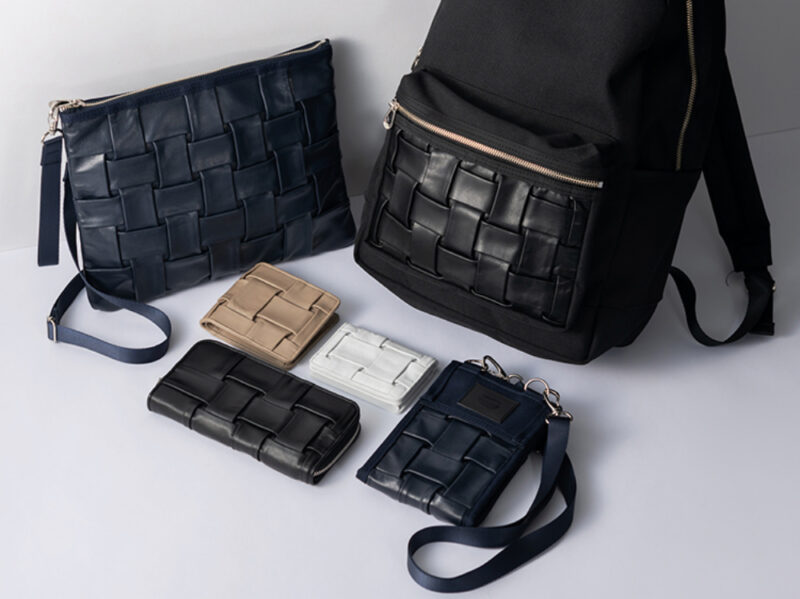 CARRYNESTの「折るレザー」シリーズ