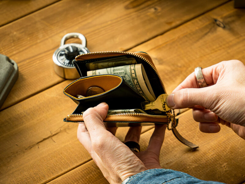 ミニL字ファスナー財布（MIC）