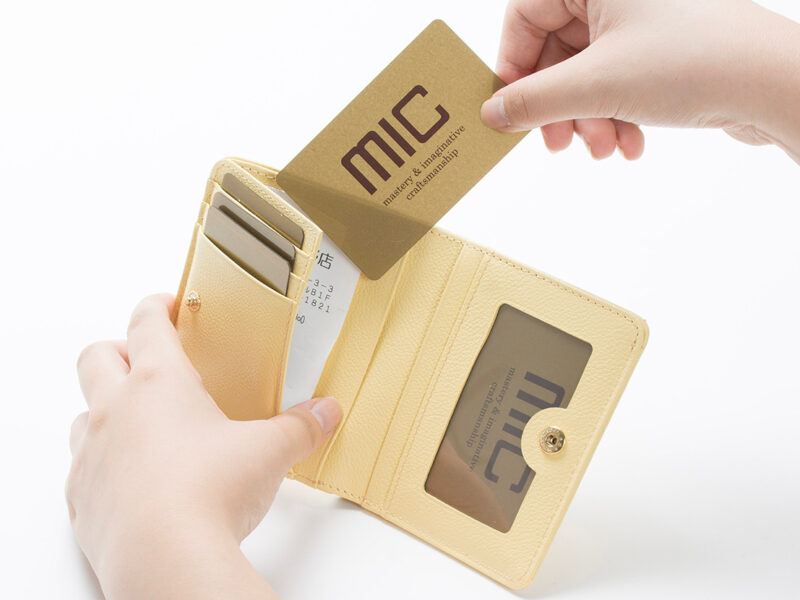 パーム二つ折りミニ財布(オンライン限定)