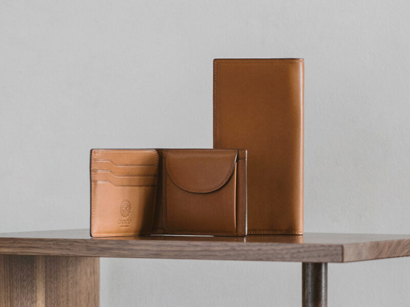 GANZO（ガンゾ）・LINE（ライン）コレクションの革財布